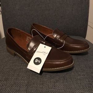 women's quinn closed back loafers